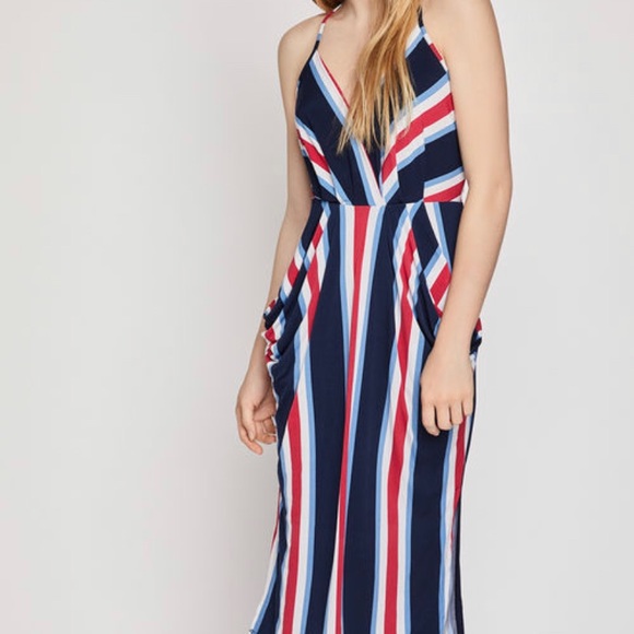 Sleeveless multicolored midi length dress. - Picture 1 of 2